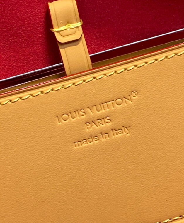 Louis Vuitton LV Fan M14804 Brown